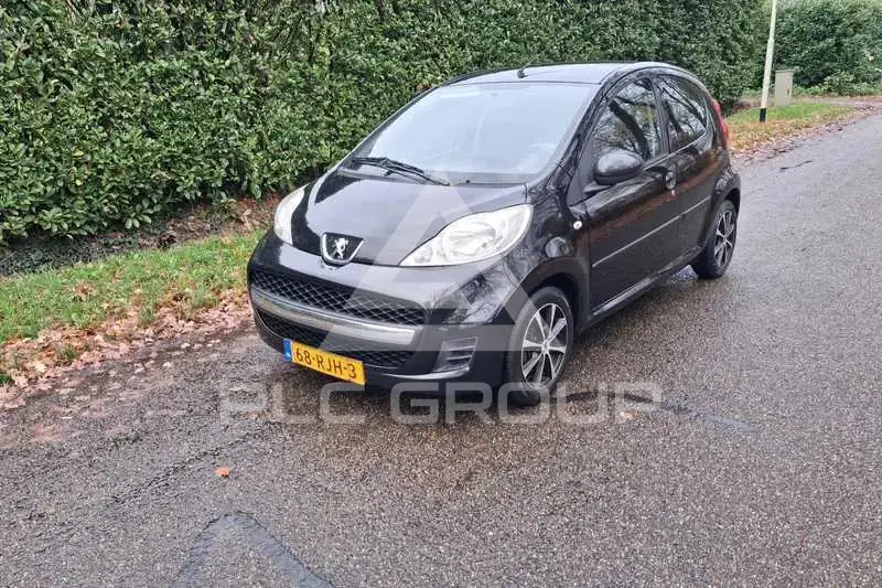 2011 Peugeot 107