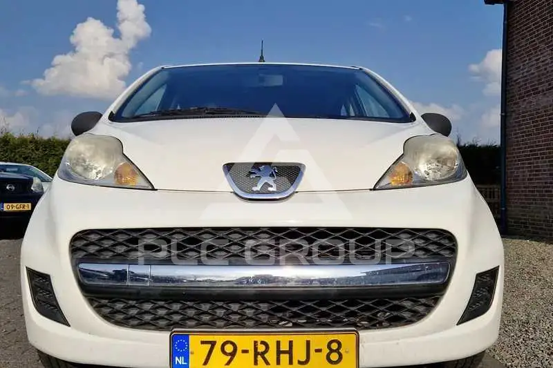 2011 Peugeot 107