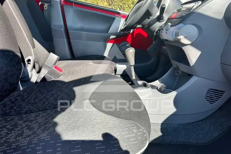 2011 Peugeot 107