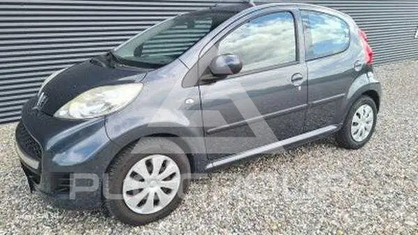 2011 Peugeot 107