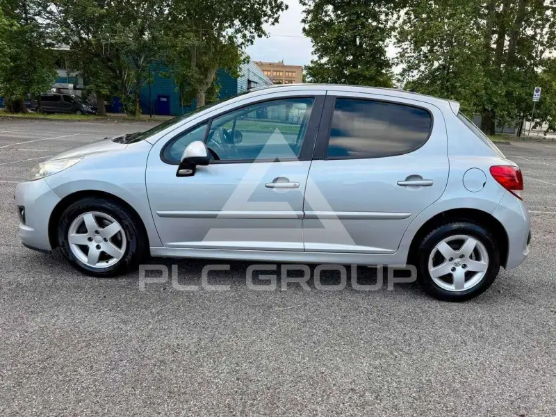 2011 Peugeot 207