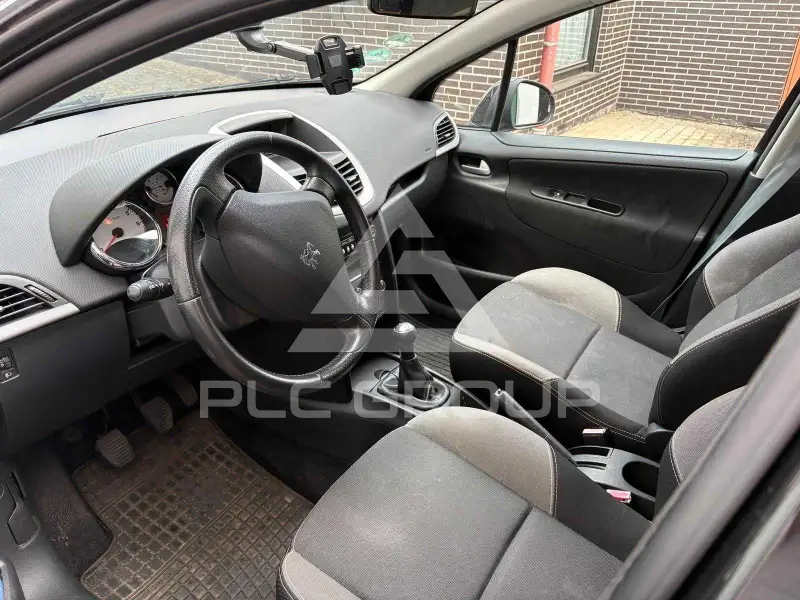 2011 Peugeot 207