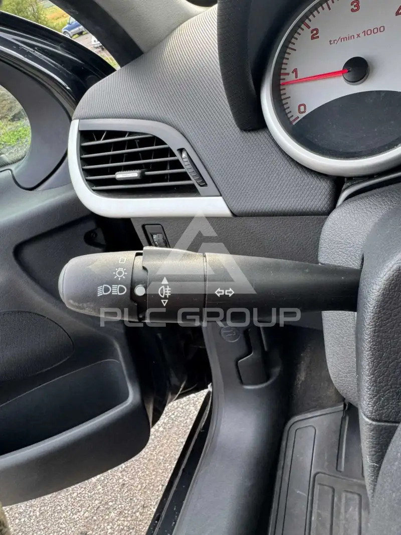 2011 Peugeot 207