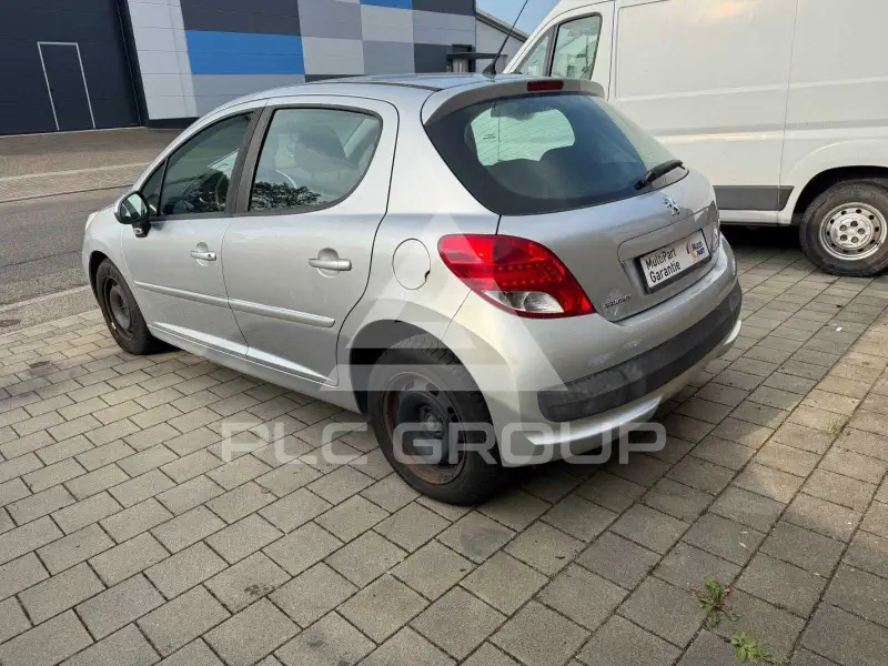 2011 Peugeot 207