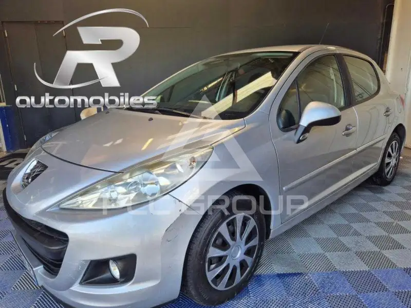 2011 Peugeot 207