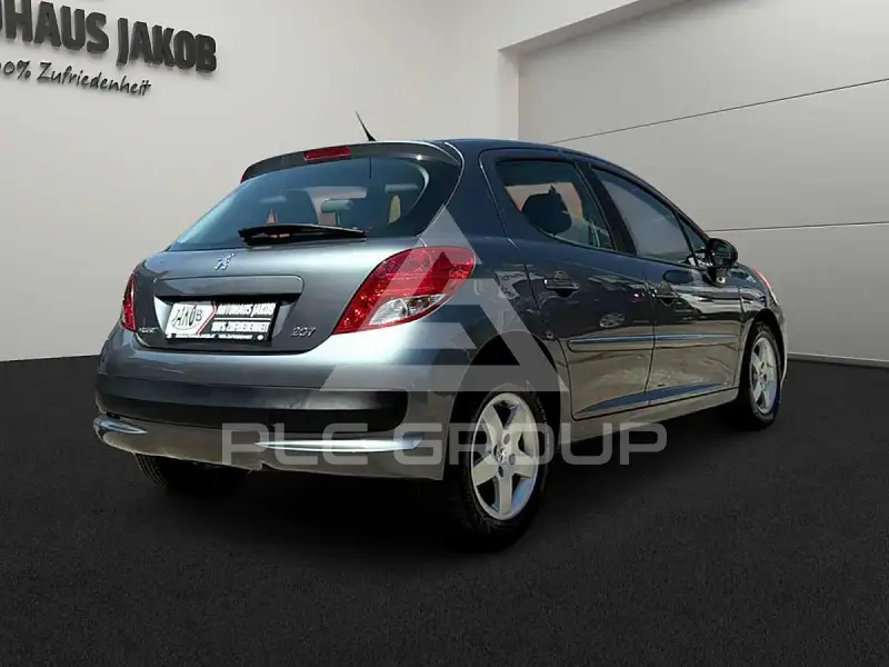 2011 Peugeot 207