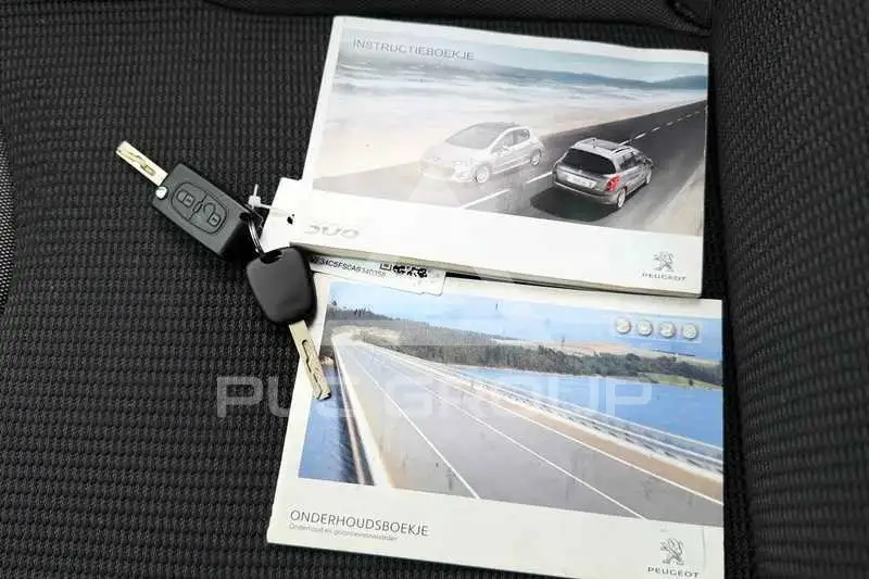 2011 Peugeot 308
