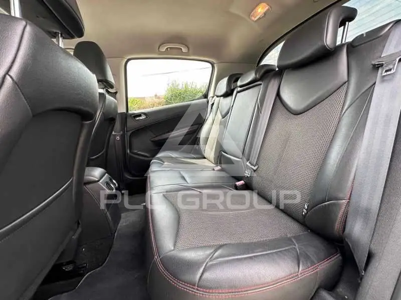 2011 Peugeot 308