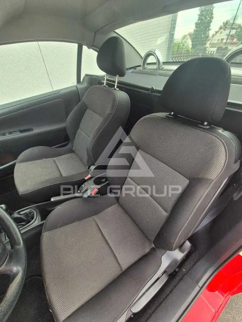 2011 Peugeot 207
