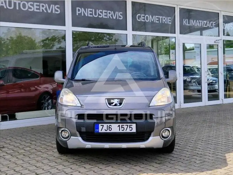 2011 Peugeot Partner
