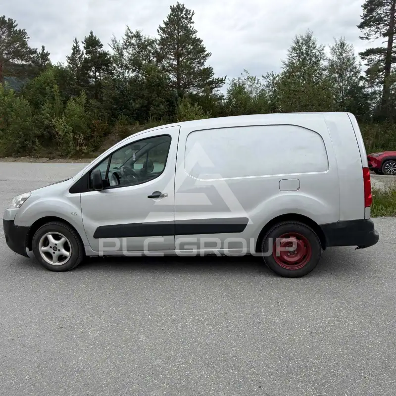2011 Peugeot Partner