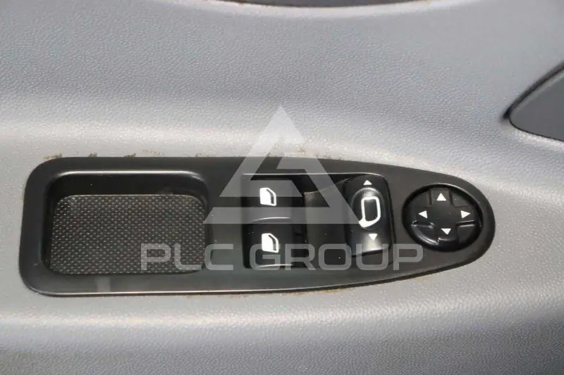 2011 Peugeot Expert