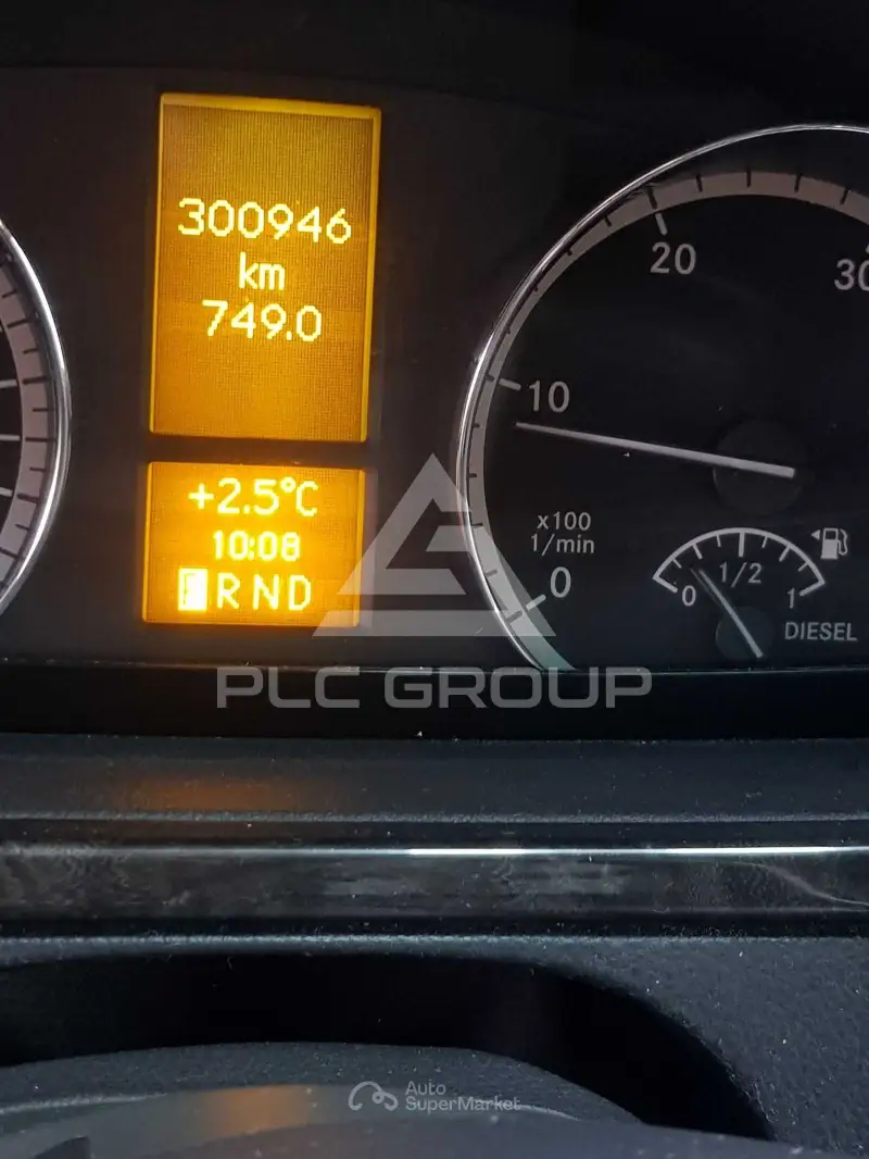 2011 Mercedes Benz Viano