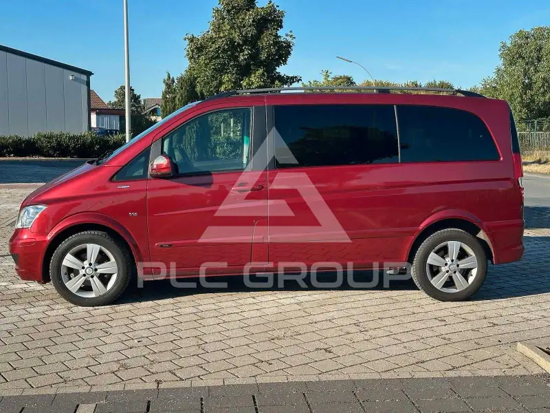 2011 Mercedes Benz Viano
