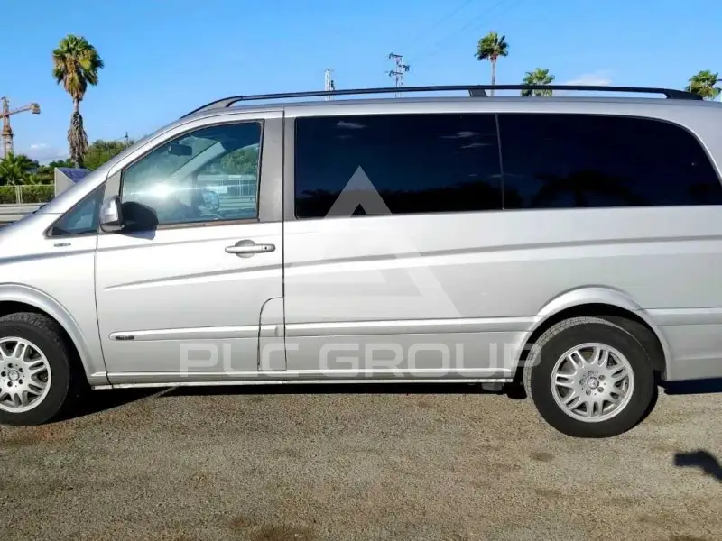 2011 Mercedes Benz Viano