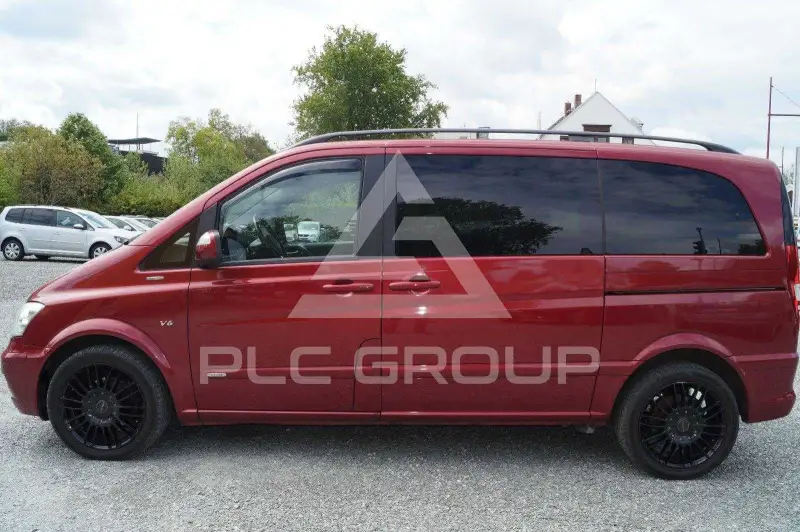 2011 Mercedes Benz Viano