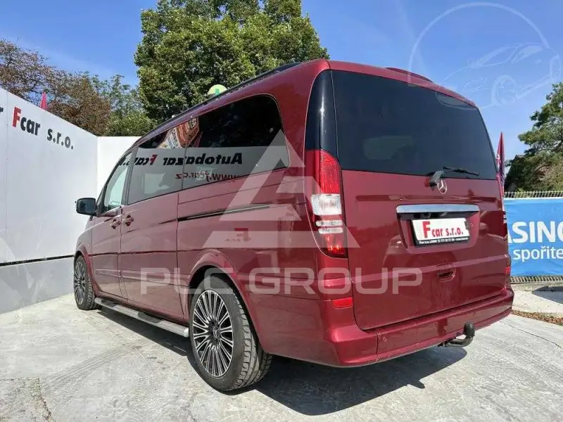 2011 Mercedes Benz Viano