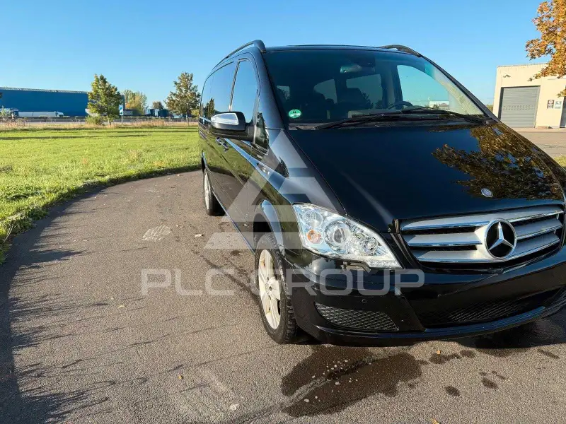 2011 Mercedes Benz Viano