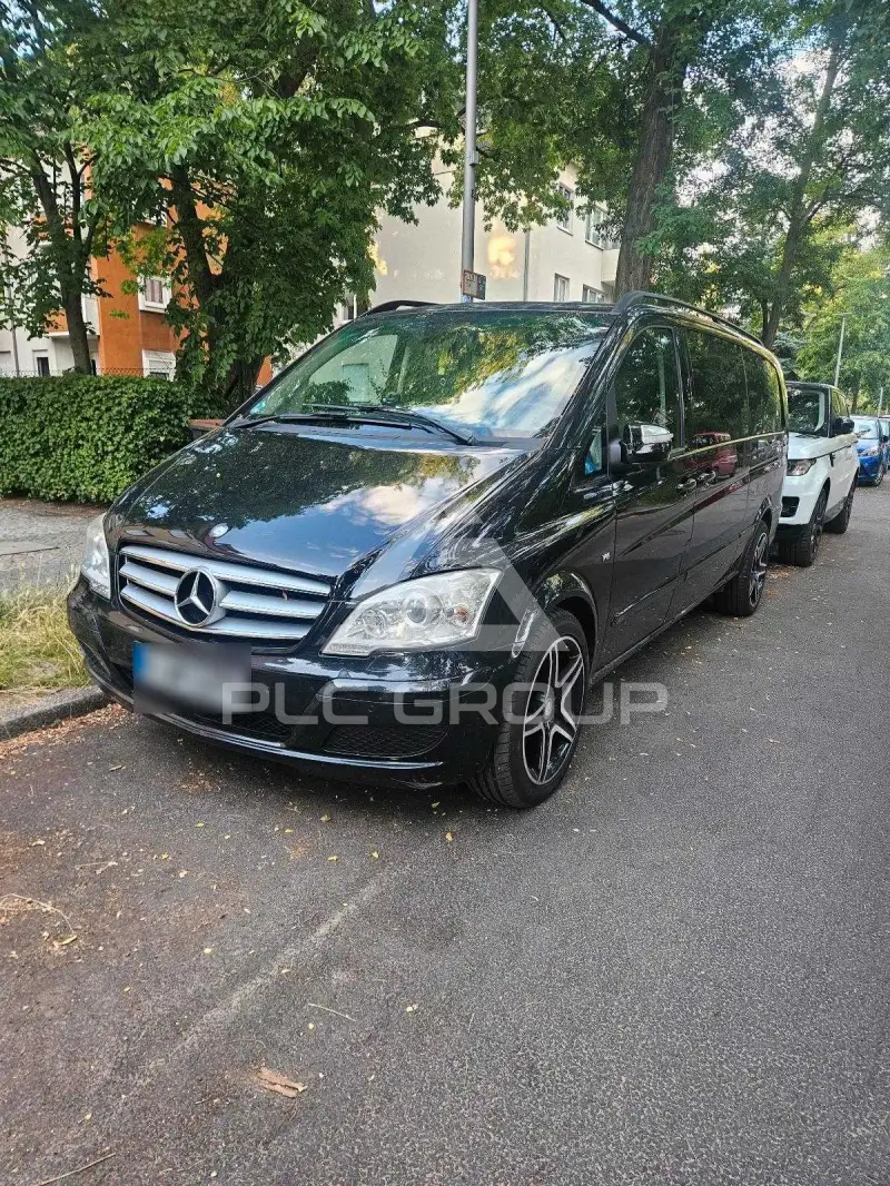 2011 Mercedes Benz Viano