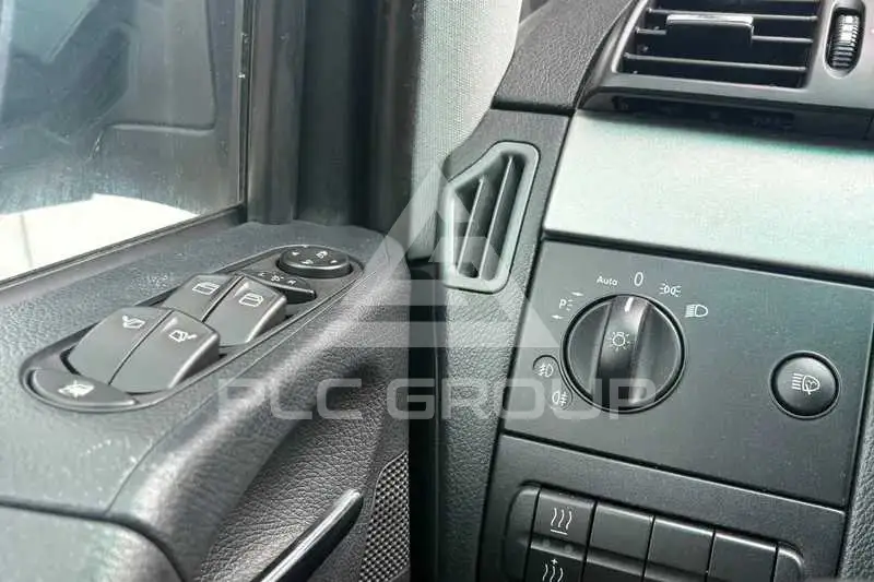 2011 Mercedes Benz Viano