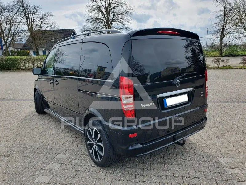 2011 Mercedes Benz Viano
