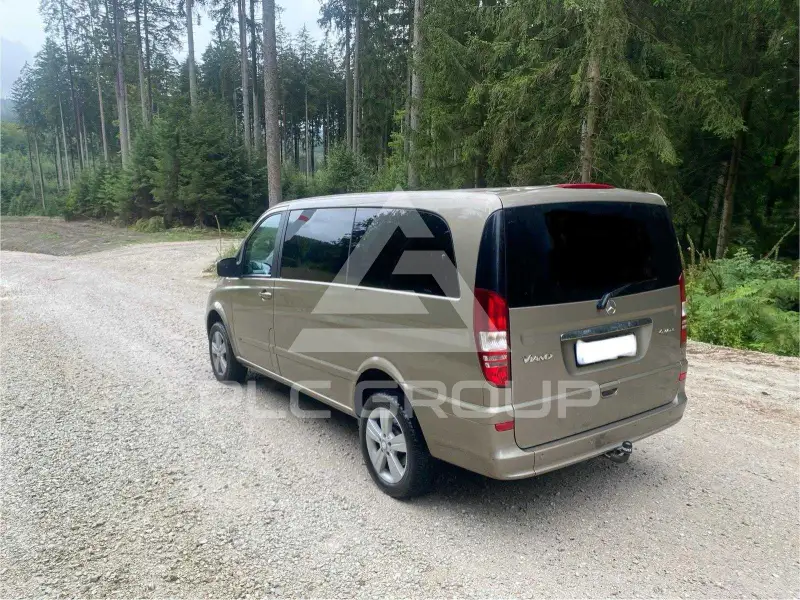 2011 Mercedes Benz Viano