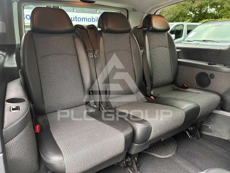2011 Mercedes Benz Viano