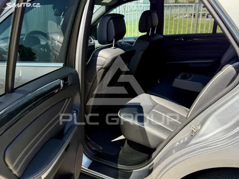 2011 Mercedes Benz ML-Class