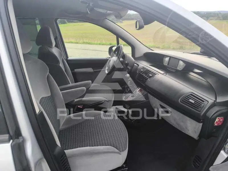 2011 Citroen C8