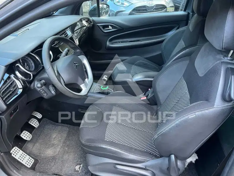 2011 Citroen DS3