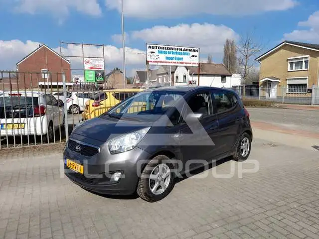 2011 KIA Venga