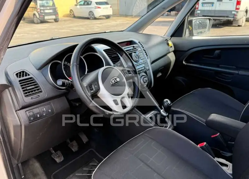 2011 KIA Venga