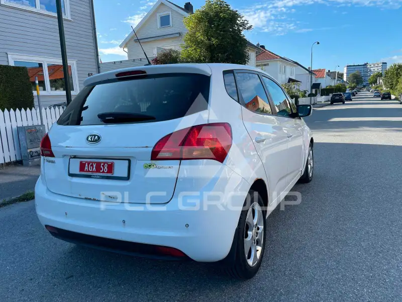 2011 KIA Venga