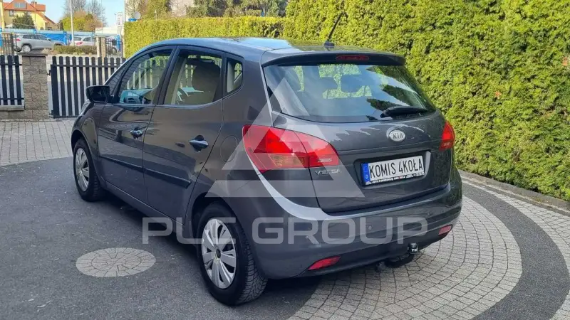 2011 KIA Venga