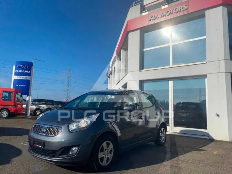 2011 KIA Venga