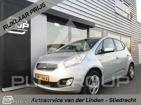 2011 KIA Venga