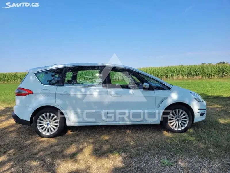 2011 Ford S-Max