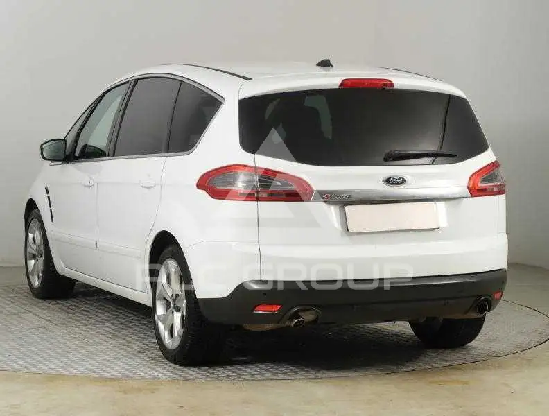 2011 Ford S-Max