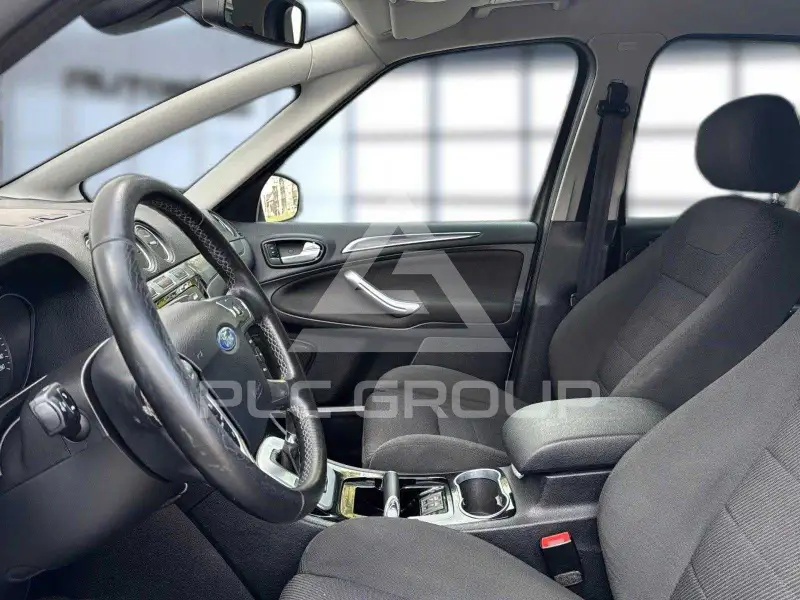 2011 Ford S-Max