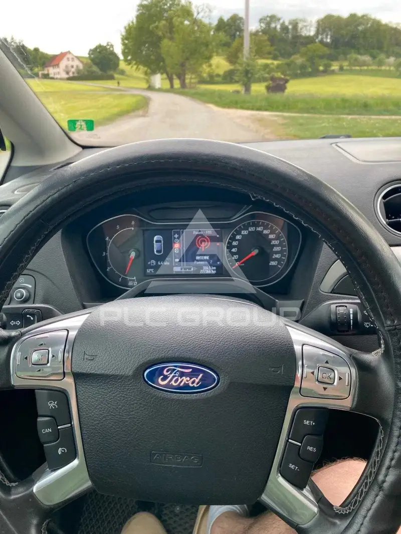 2011 Ford S-Max