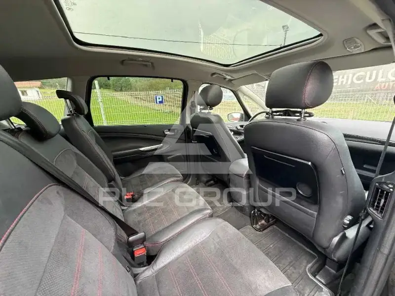2011 Ford S-Max