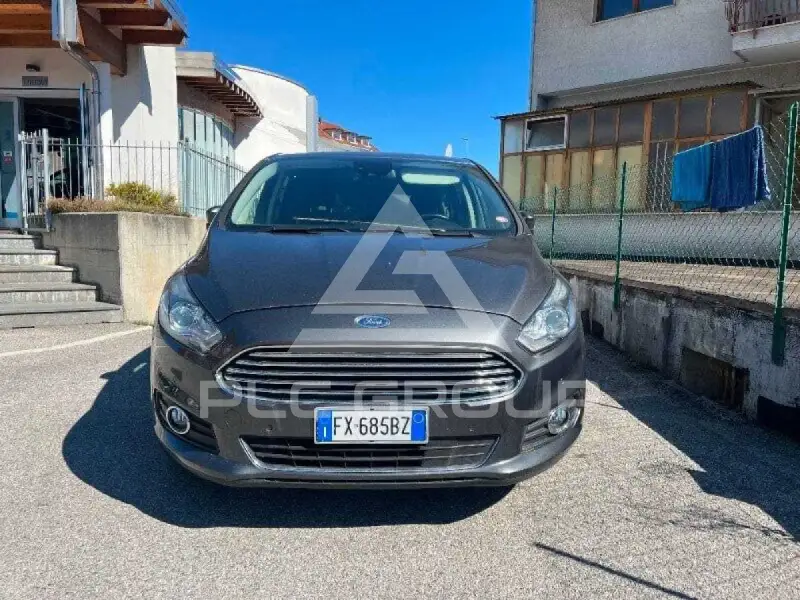 2011 Ford S-Max