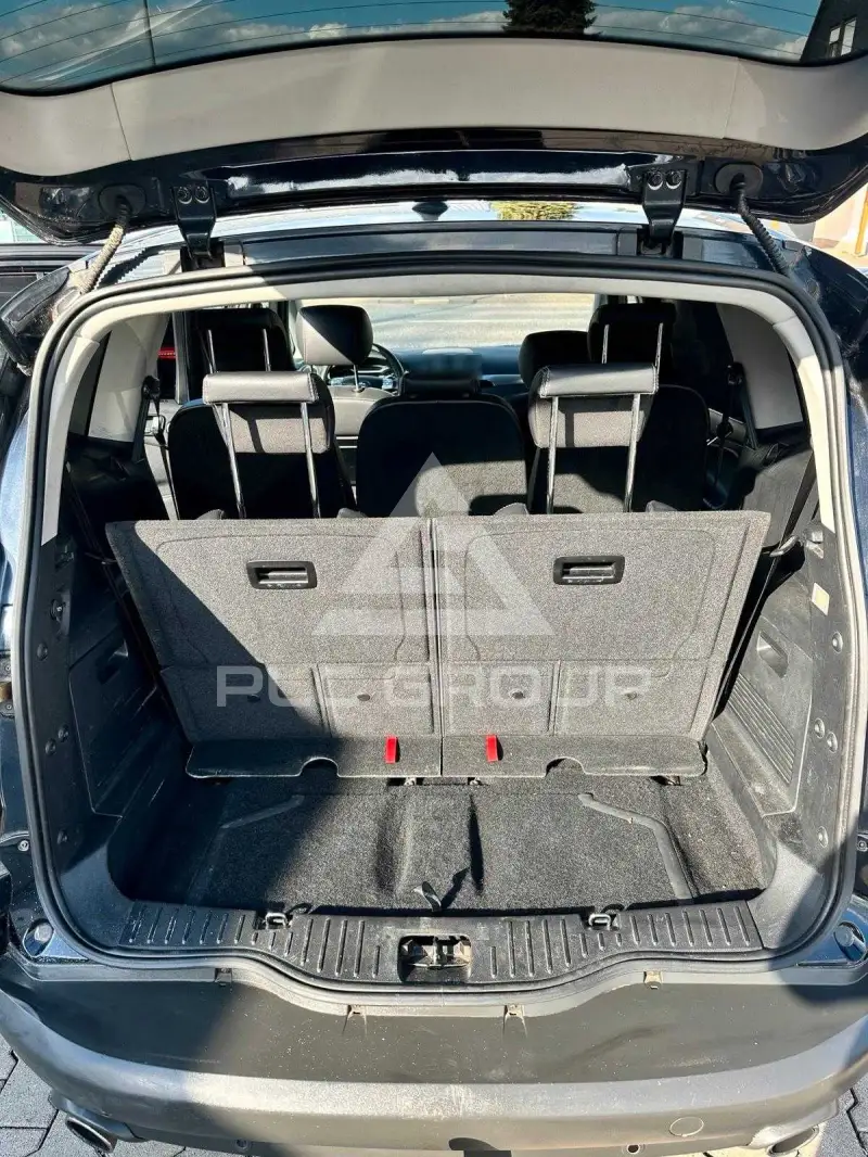 2011 Ford S-Max