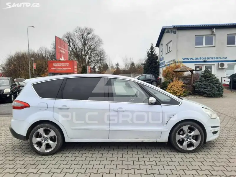 2011 Ford S-Max