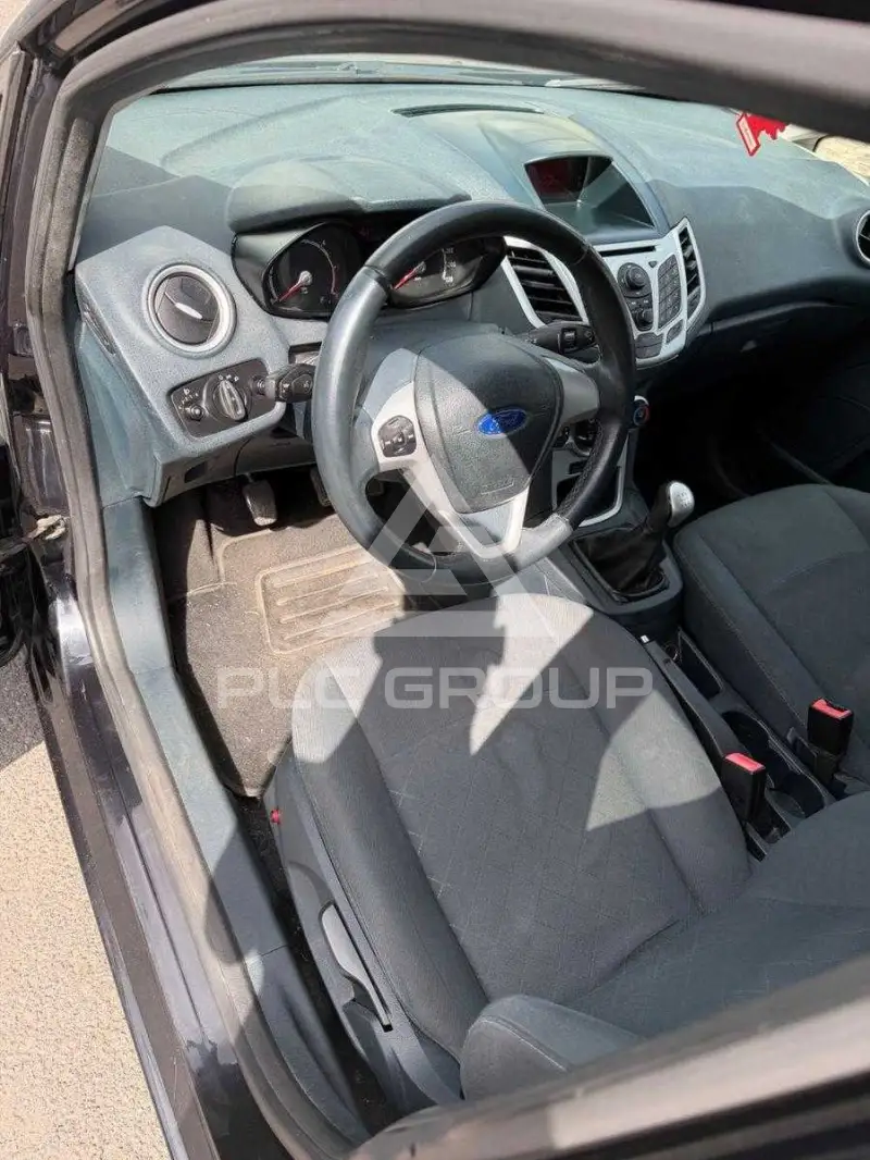 2011 Ford FIESTA