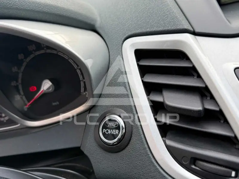 2011 Ford FIESTA