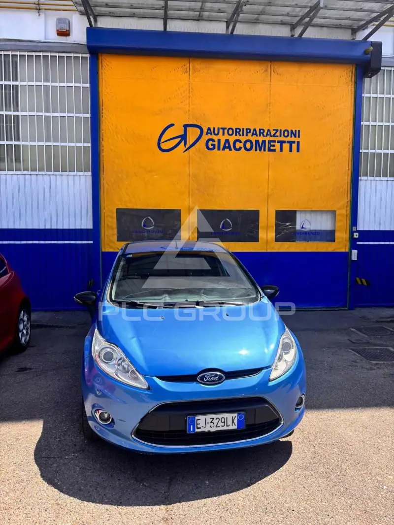 2011 Ford FIESTA