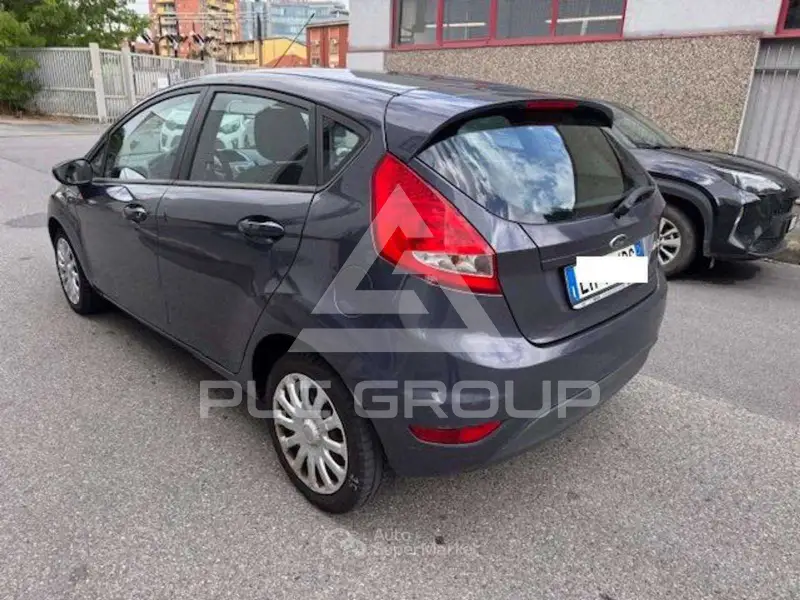 2011 Ford FIESTA