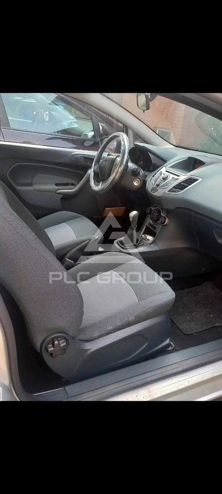 2011 Ford FIESTA