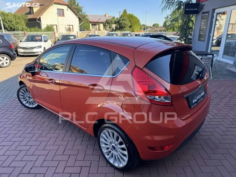 2011 Ford FIESTA